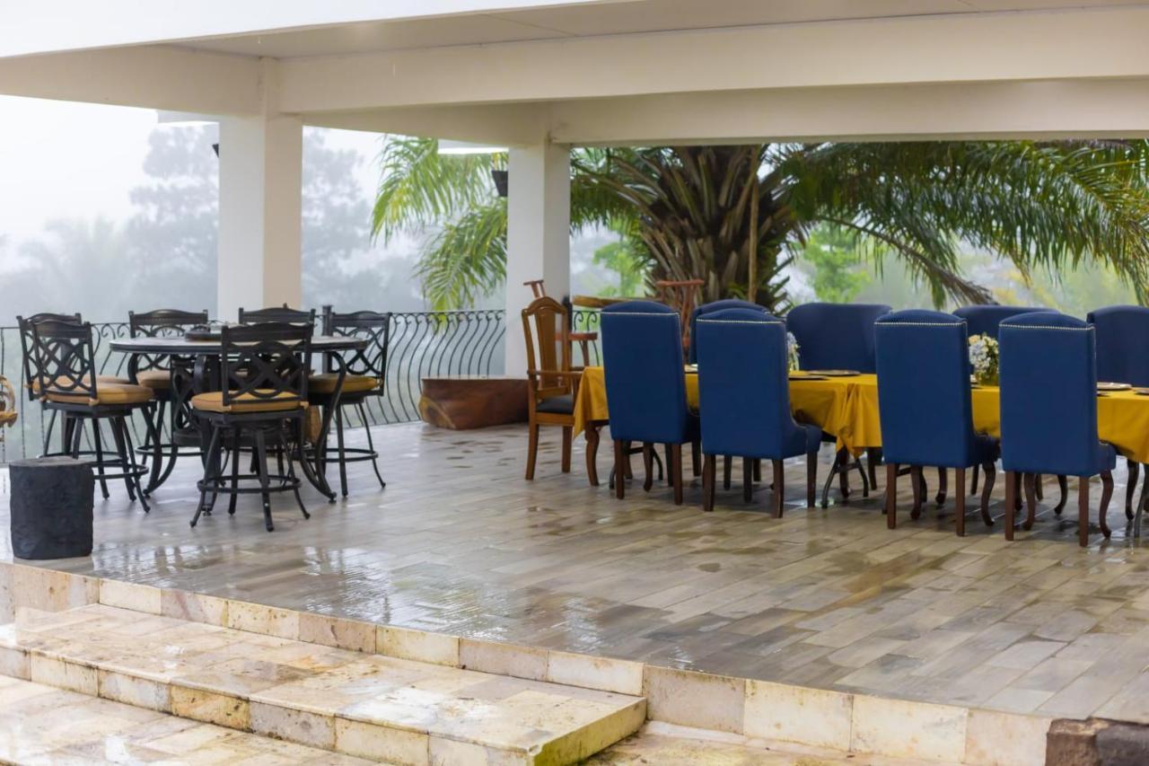 Hotel Cocoview, Bar & Restaurante Valle de Ángeles Dış mekan fotoğraf