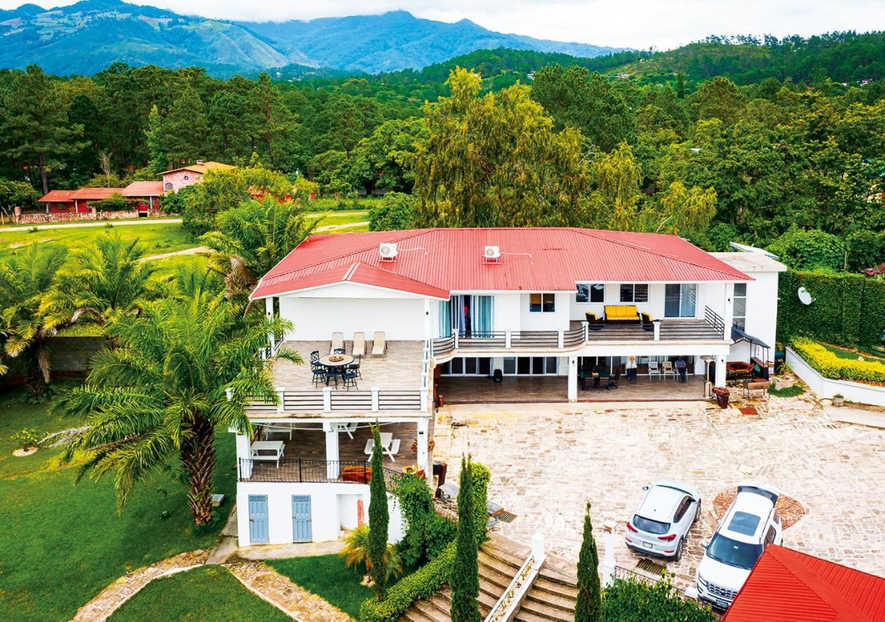 Hotel Cocoview, Bar & Restaurante Valle de Ángeles Dış mekan fotoğraf