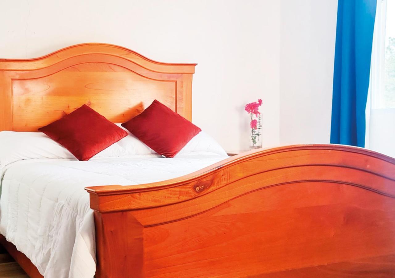 Hotel Cocoview, Bar & Restaurante Valle de Ángeles Dış mekan fotoğraf