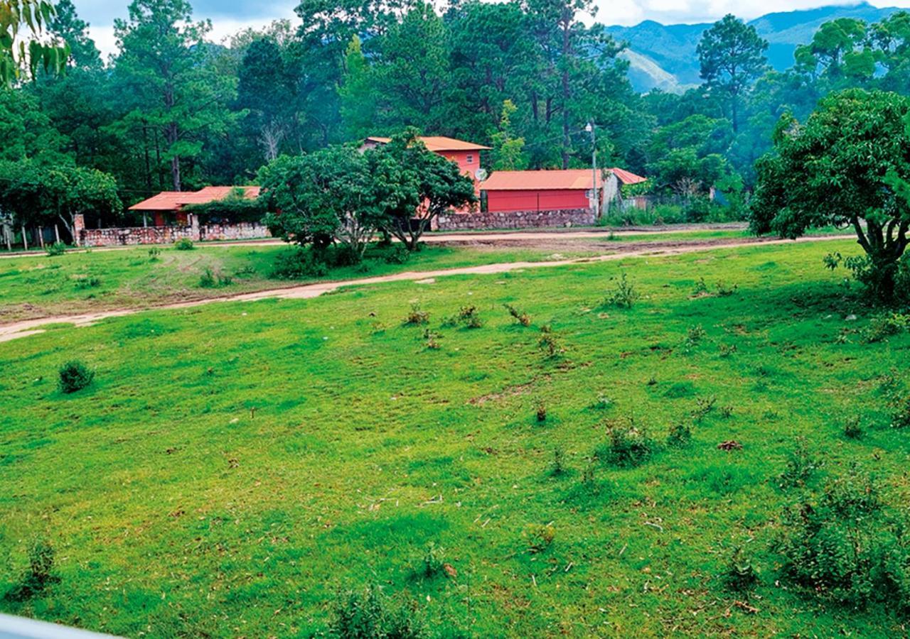Hotel Cocoview, Bar & Restaurante Valle de Ángeles Dış mekan fotoğraf